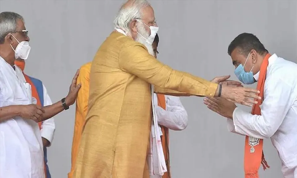 কাশ্মীরকে সোজা করে দিয়েছেন মোদীঃ শুভেন্দু