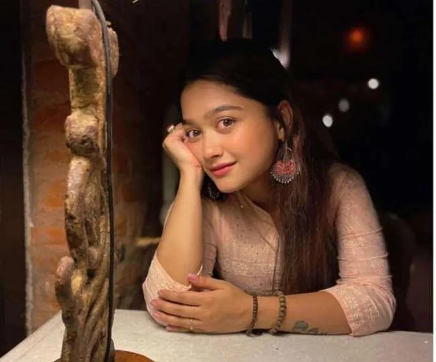 ফের অভিনেত্রীকে ধর্ষণের হুমকি