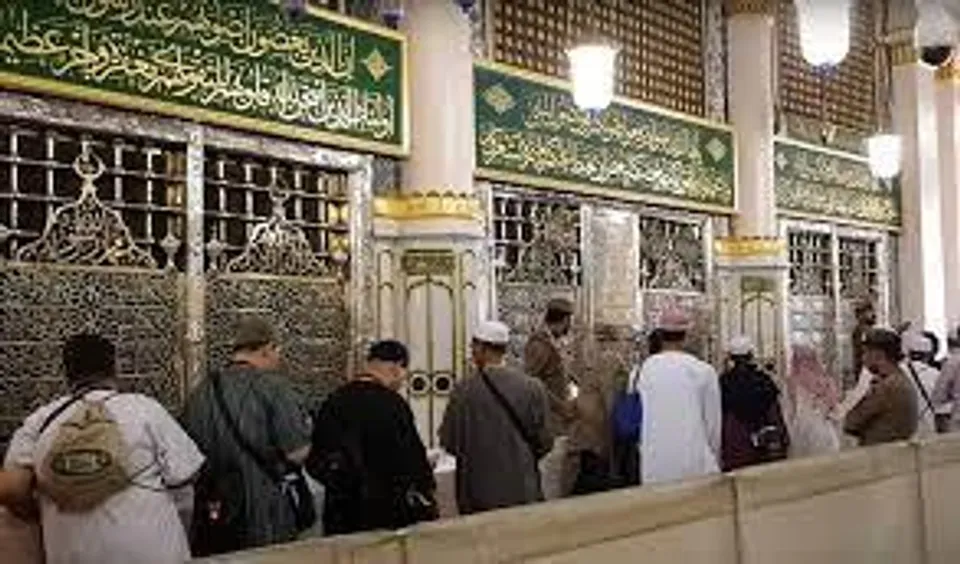 রওজা শরিফে জিয়ারতকারীদের সংখ্যা সীমিত করলো সৌদি