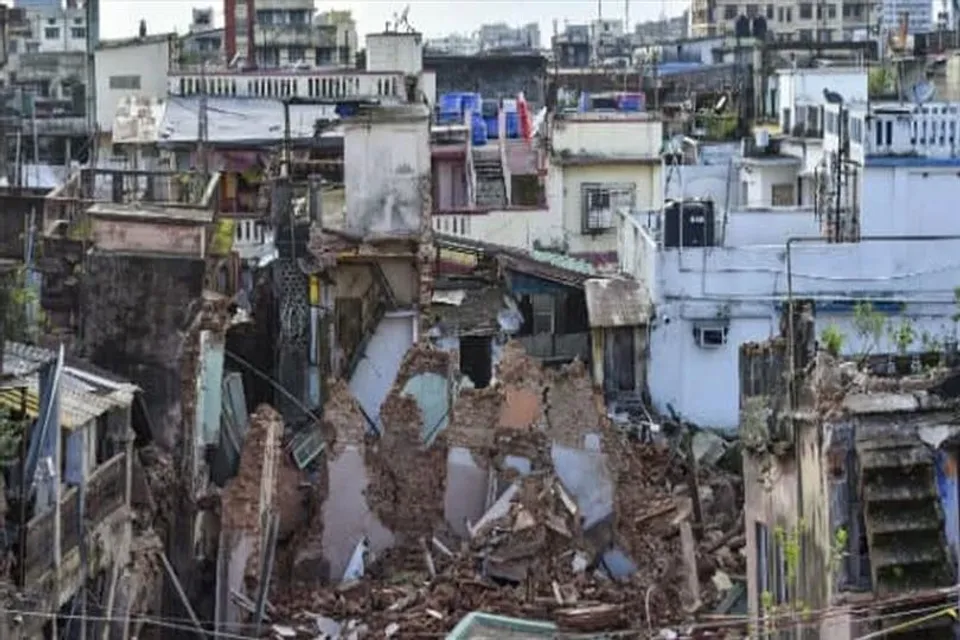 মেট্রো ভবনে জিএমের সঙ্গে সাক্ষাৎ বিজেপির ৩ কাউন্সিলরের