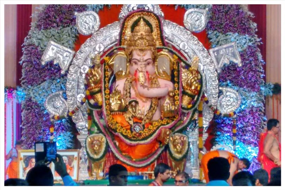 মুম্বাইয়ের গণপতি প্যান্ডেল পেল ৩১৬.৪০ কোটি টাকার বীমা কভার!