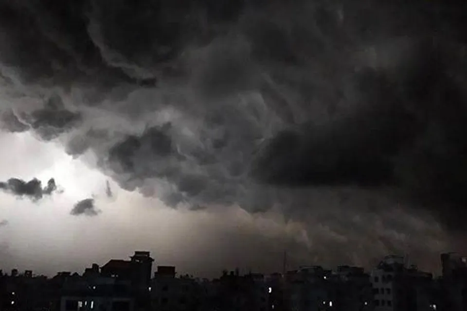 রাজ্যে ঝড়-বৃষ্টির পূর্বাভাস, কমবে তাপমাত্রা