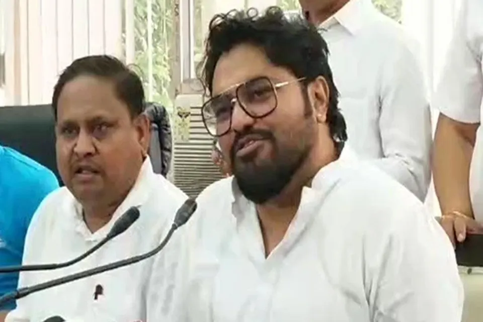 কুৎসার রাজনীতি করে জেতা যায় না, মন্তব্য বাবুলের