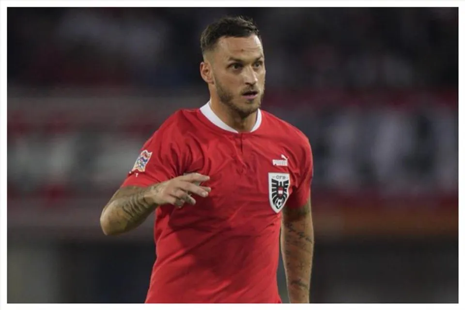 দল হারলেও রেকর্ড মার্কোর