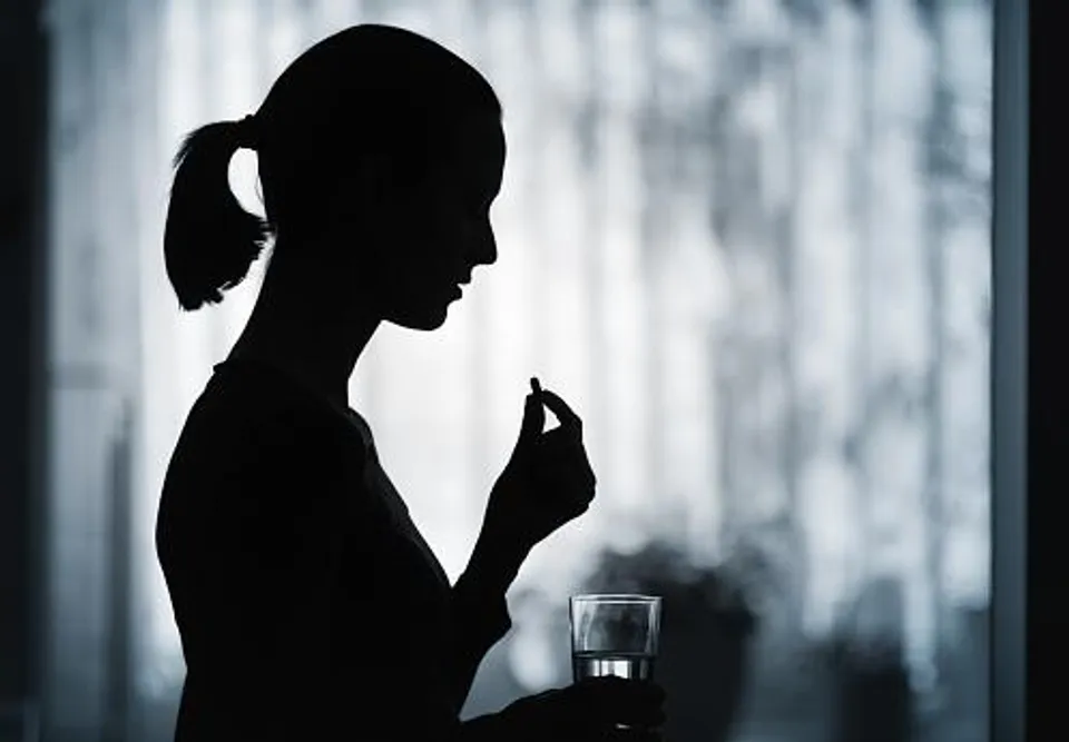 নিয়মিত গর্ভনিরোধক পিল খান? মাথায় রাখুন এই বিষয় গুলি