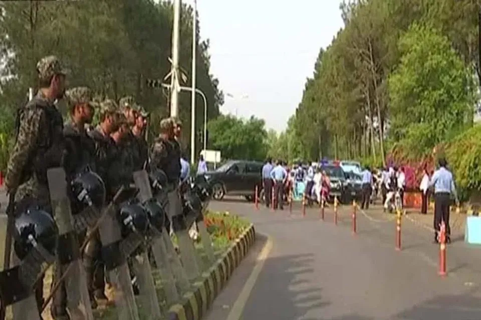 জারি হল ১৪৪ ধারা