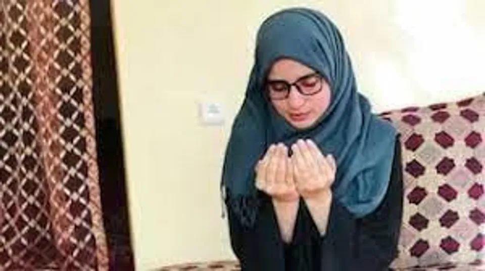 আফগানিস্তানের এই মেয়েটি মেডিক্যালে পেয়েছিল সর্বোচ্চ নম্বর, কিন্তু এবার কি হবে?