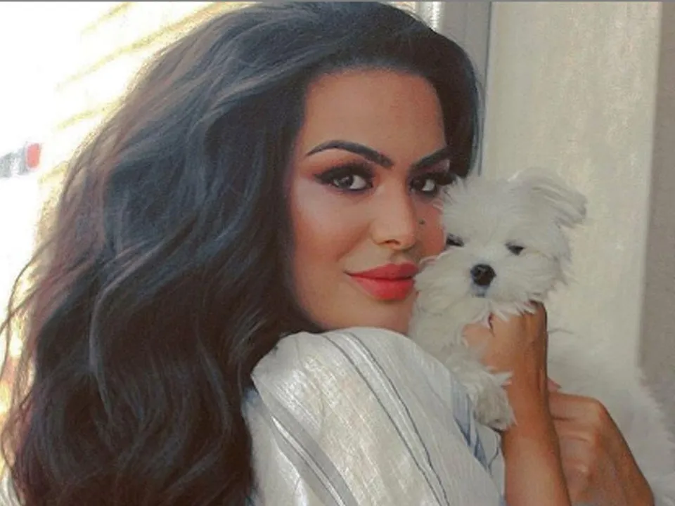 ভক্তের কাছ থেকে বিয়ের প্রস্তাব পেলেন সঞ্জয় দত্তের কন্যা, তারপর?