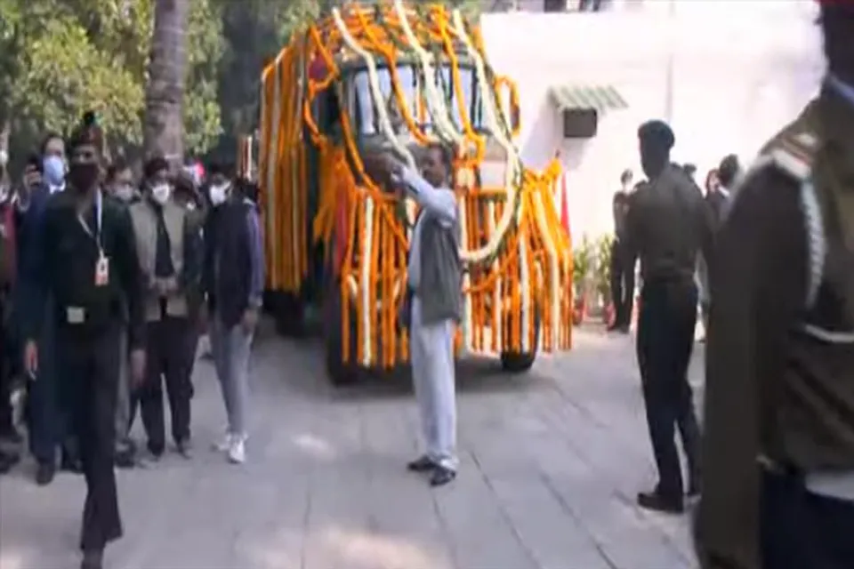 আজ আবেগঘন সমগ্র দেশ