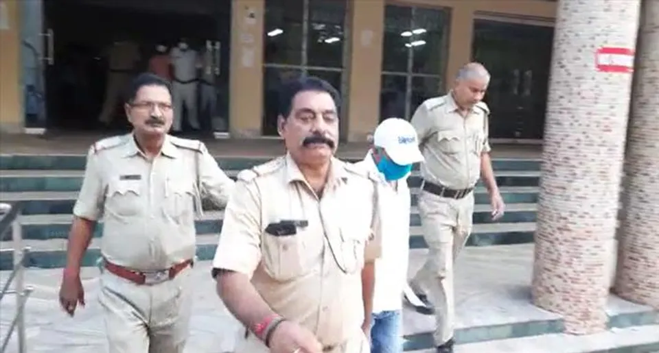 ডাকঘর কর্মী খুনে ২ জনকে যাবজ্জীবন কারাদণ্ডের নির্দেশ