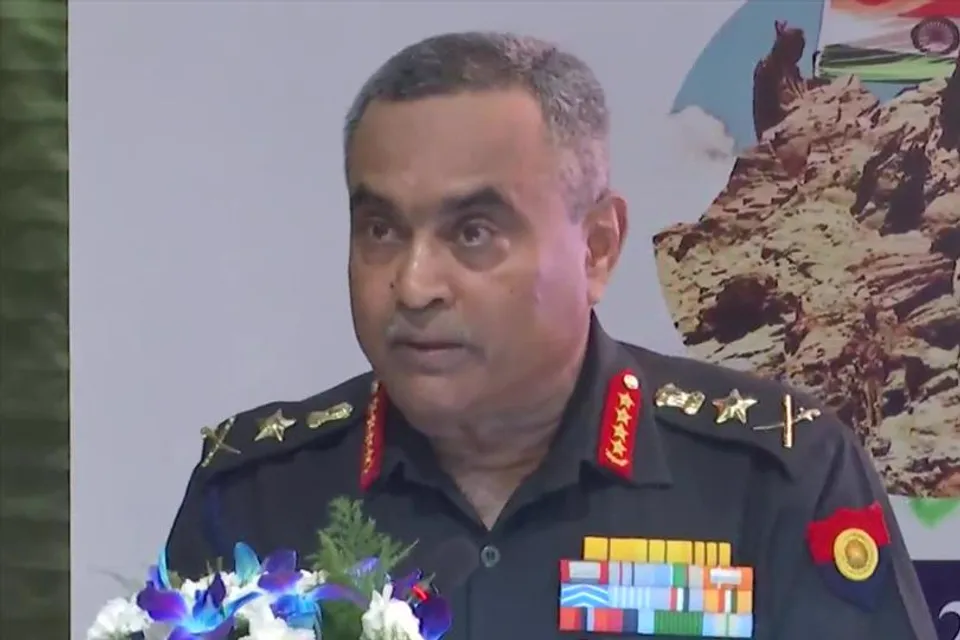 রাশিয়া-ইউক্রেনের যুদ্ধ থেকে শিক্ষা নেওয়া উচিত : মনোজ পান্ডে