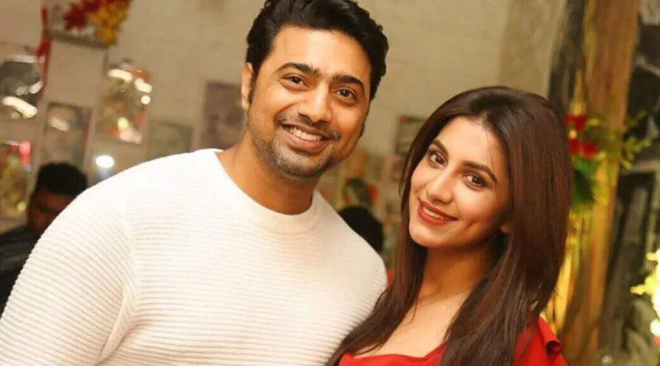 এবার ছোটপর্দায় দেব-রুক্মিণী!