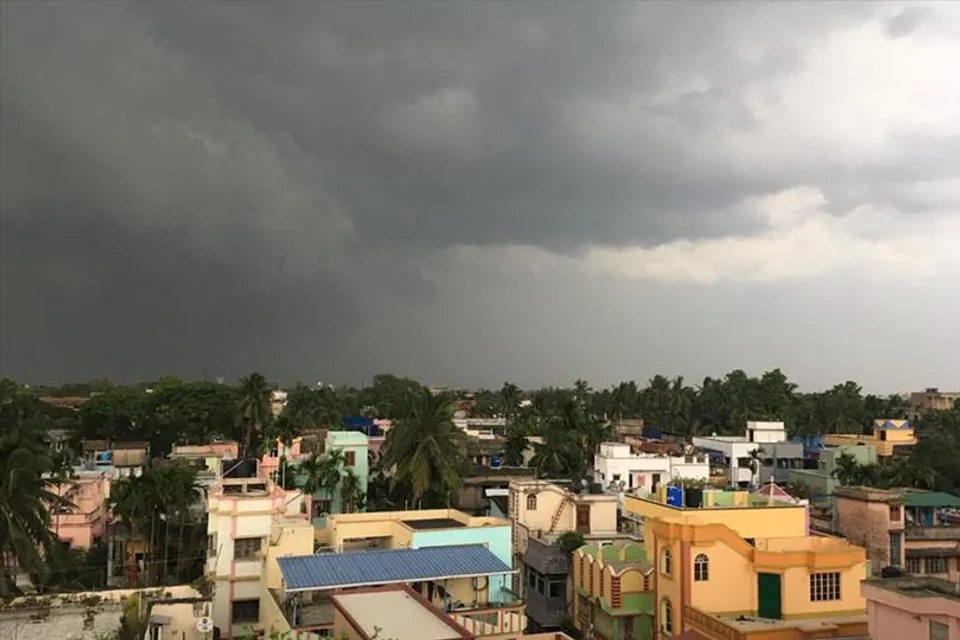 আগামী ২-৩ ঘণ্টায় আসছে বৃষ্টি