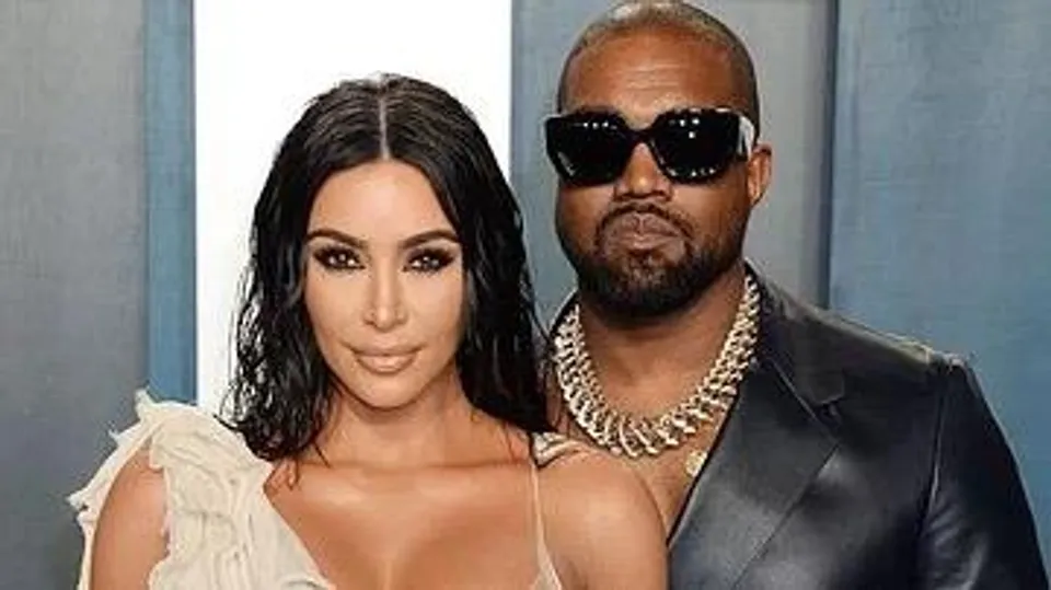 মিটিংয়ে কিমের পর্ন ভিডিয়ো দেখানোর অভিযোগ স্বামী কেনির বিরুদ্ধে