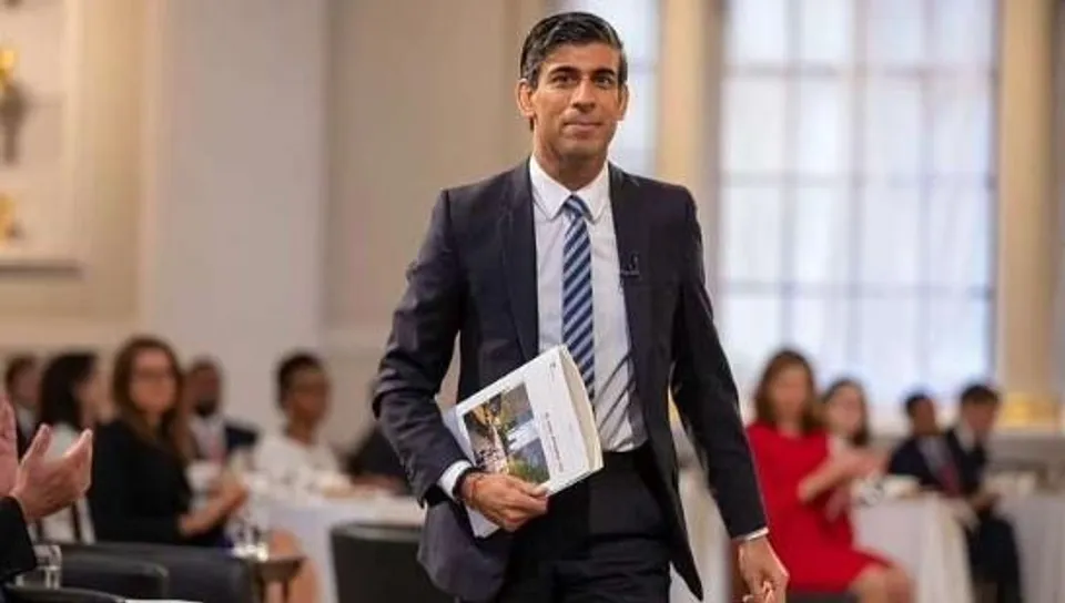 বিদ্যুতের বিলের ওপর বড় ছাড়! কুর্সি পেতে প্রতিশ্রুতি ঋষি সুনাকের