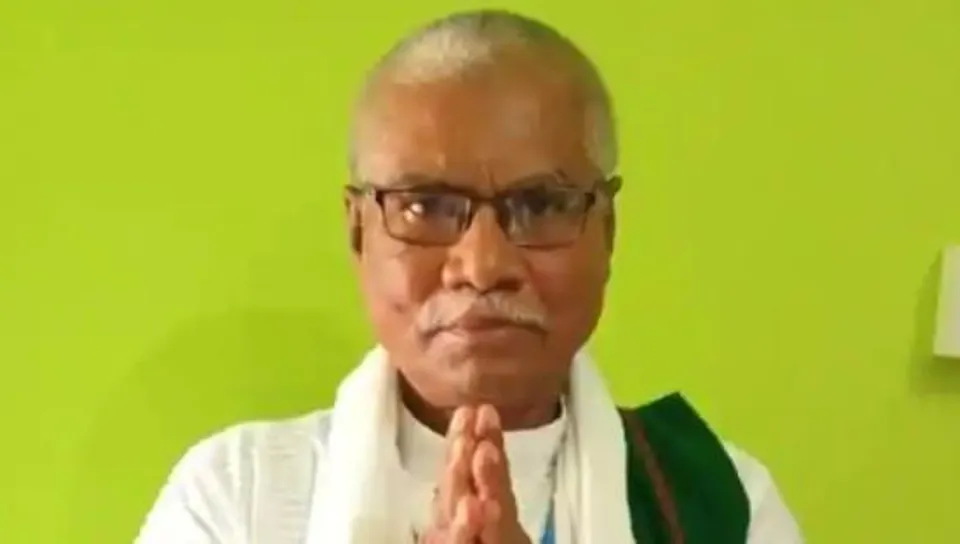 মনোরঞ্জনের ফেসবুক পোস্টে বিতর্ক