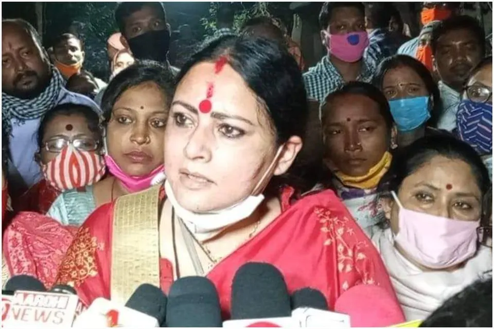 অগ্নিমিত্রা পলের টুইটার অ্যাকাউন্ট হ্যাক করার অভিযোগ