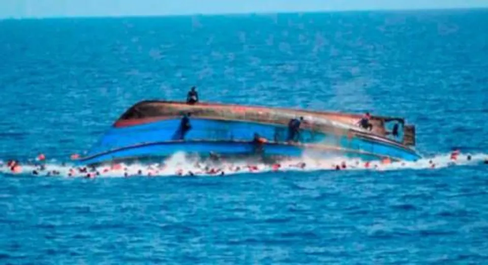 গ্যাবনে ফেরি দুর্ঘটনায় মৃতের সংখ্যা বেড়ে ২১