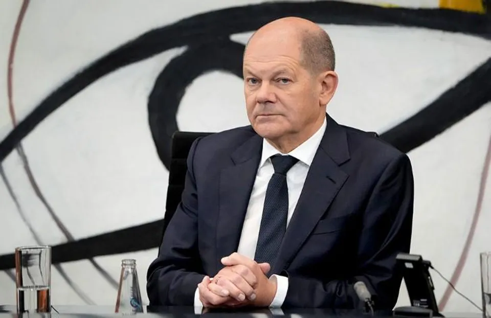 ইউক্রেনে আরও বিমান-বিরোধী ট্যাংক সরবরাহের প্রতিশ্রুতি দিয়েছেন জার্মান চ্যান্সেলর