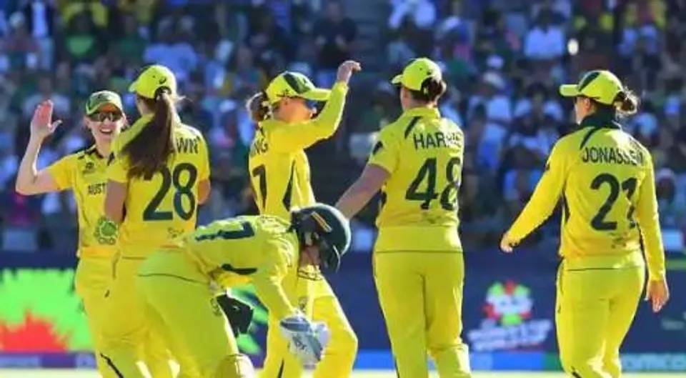 দক্ষিণ আফ্রিকাকে হারিয়ে ফের বিশ্বচ্যাম্পিয়ন অস্ট্রেলিয়া