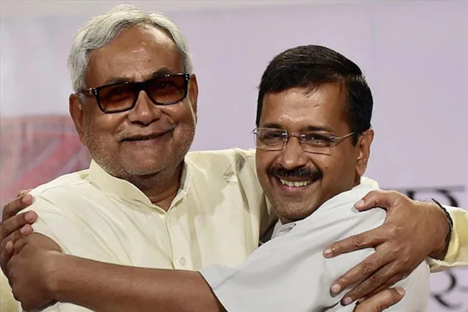 নীতিশ কুমারের সঙ্গে পাওয়ারফুল আলোচনার সম্ভাবনা কেজরির