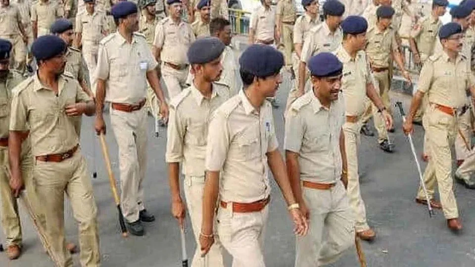 পুলিশের বিরুদ্ধে চাঞ্চল্যকর দাবি