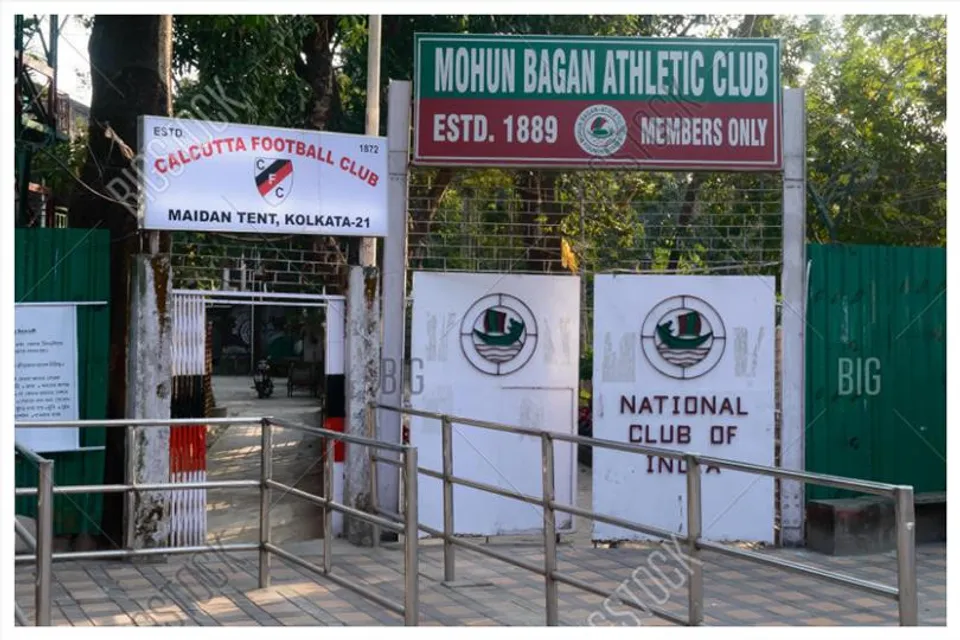 দেবাশীষ দত্তের বাড়ির উপর কার্যত হামলা, লিখিত বিবৃতি দিলেন ক্লাব কর্তা