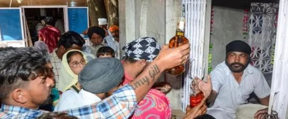 মাত্র ১০ মিনিটে দুয়ারে পৌঁছে যাবে মদ, কলকাতায় চালু হল পরিষেবা