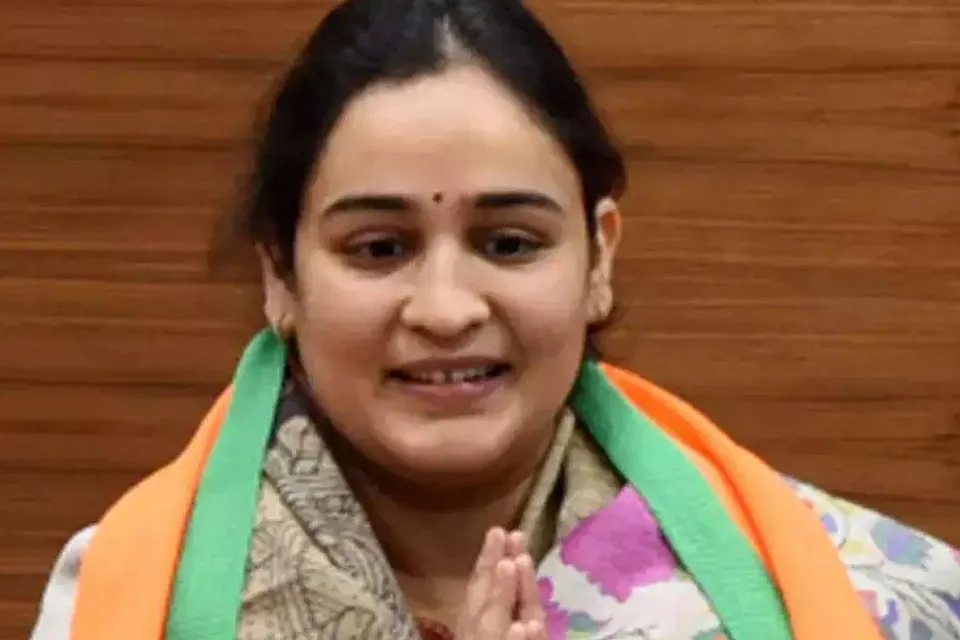 দুই বিজেপি নেত্রীকে একই নম্বর থেকে হুমকি