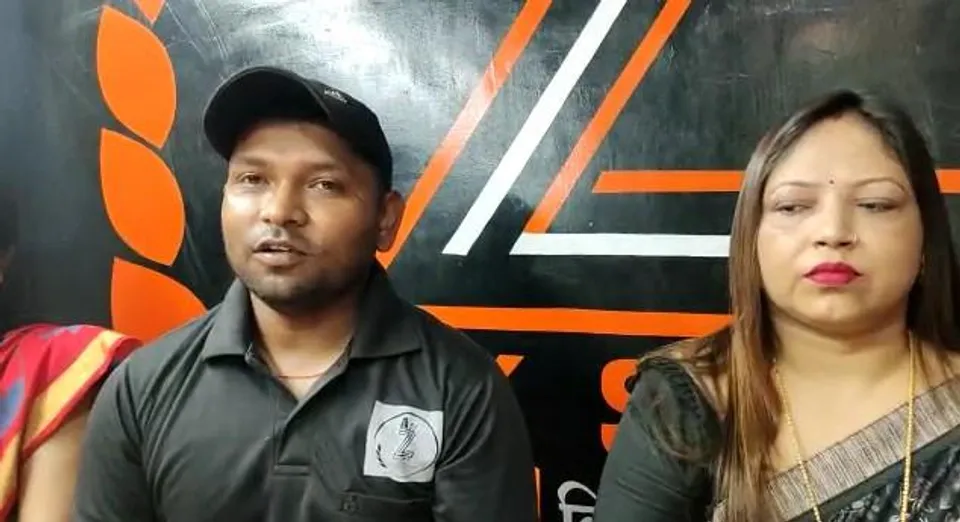 কুলটির এ টো জেড় বাই শিব ডান্স একাডেমিতে সাংবাদিক সম্মেলন অনুষ্ঠিত হল