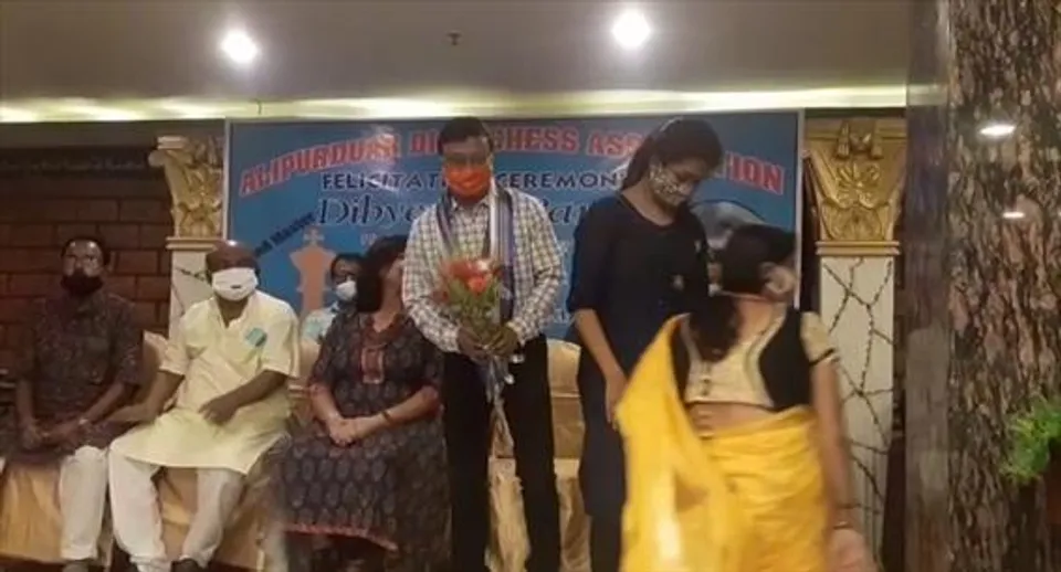 আলিপুরদুয়ারে গ্র্যান্ডমাস্টার দিব্যেন্দু বড়ুয়াকে সম্বর্ধনা