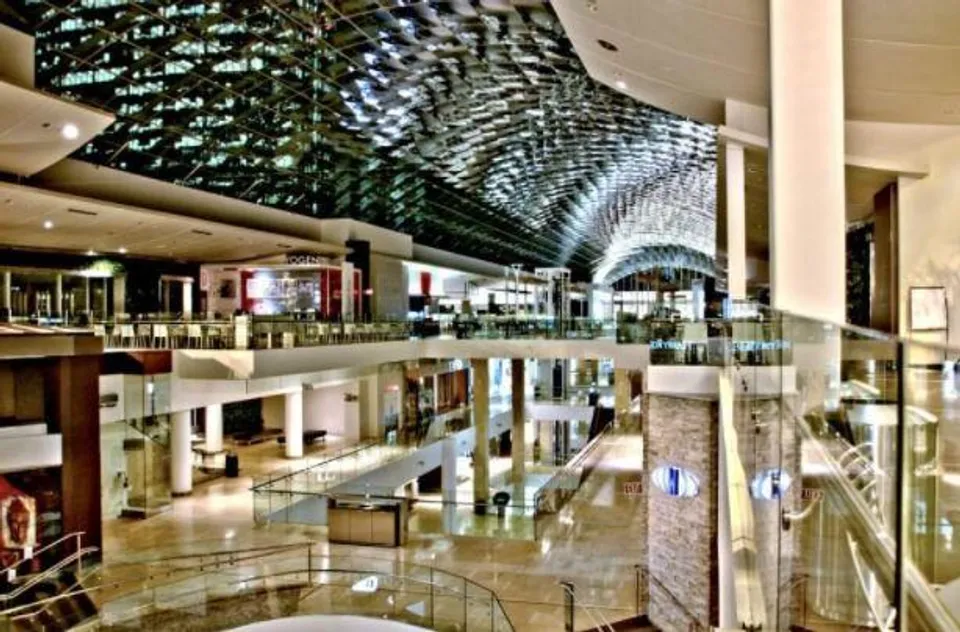 প্রথমবার কানাডা ঘুরতে যাচ্ছেন?