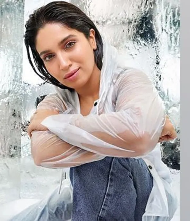 লন্ডনে জন্মদিন উদযাপন করলেন ভূমি পেডনেকর, গান গেয়ে শুভেচ্ছা জানালেন অক্ষয়