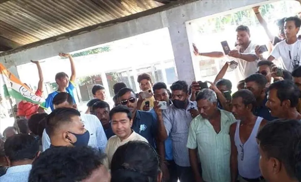 জলপাইগুড়িতে হাট সংস্কারের জন্য ২৫ লক্ষ টাকার তহবিলের আশ্বাস অভিষেকের