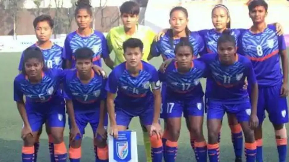 ভারতকে ১-০ গোলে হারিয়ে ট্রফি জিতল বাংলাদেশ