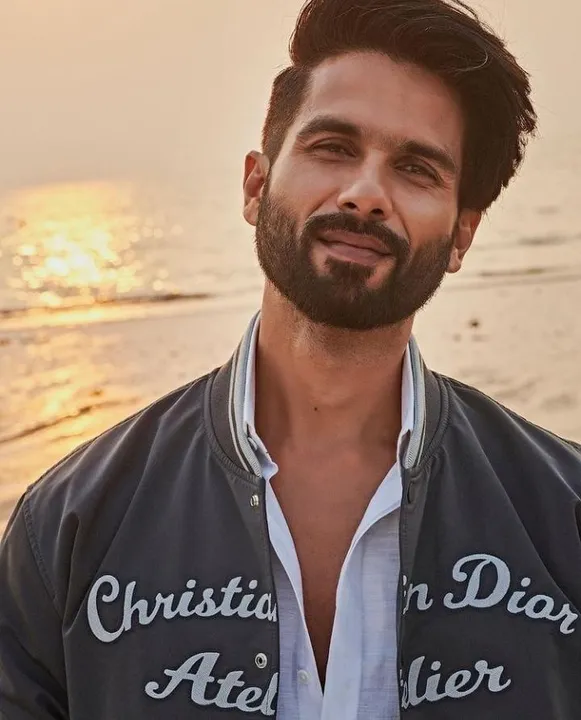 শাহিদের জন্মদিনে মীরার বিশেষ শুভেচ্ছা