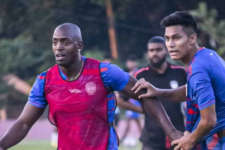 নর্থ-ইস্টে কলোম্বিয়ার ফরোয়ার্ড