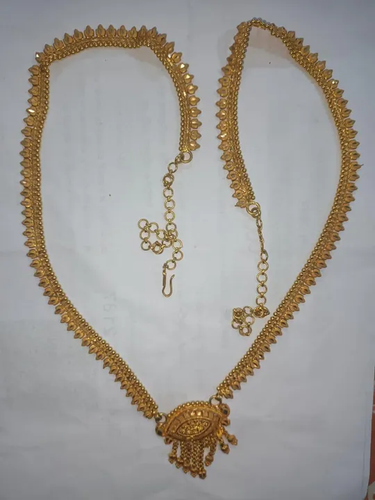 খড়গপুর টাউন থানার পুলিশের তৎপরতায় চুরি যাওয়া সোনার মঙ্গলসূত্র চেনটি উদ্ধার