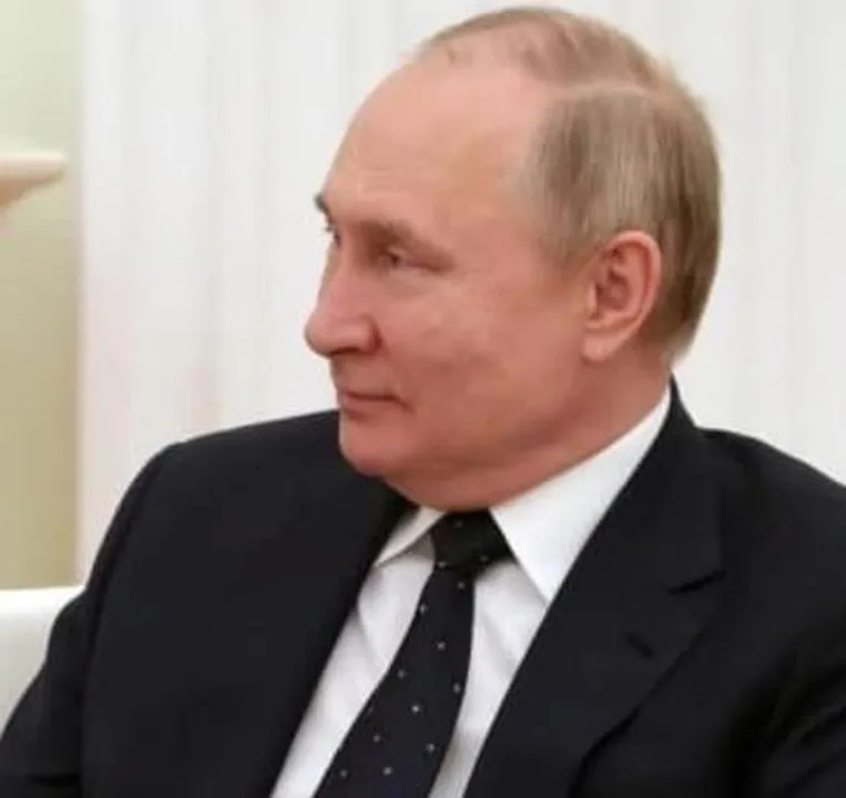 মোরবিতে সেতু ধসের মর্মান্তিক ঘটনায় শোক প্রকাশ করলেন পুতিন