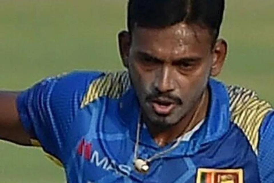 Asia Cup: ভারত-পাকিস্তানের পর শ্রীলঙ্কার ক্রিকেটারও ছিটকে গেলেন