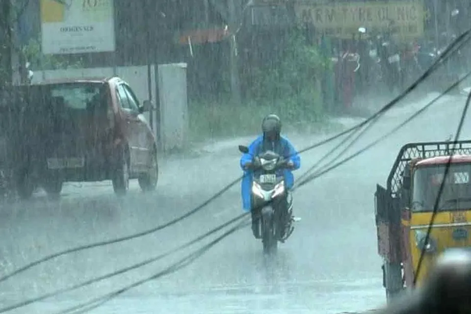 মাসের শুরুতে দক্ষিণবঙ্গে কমতে পারে বৃষ্টি