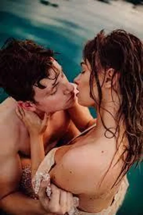 সেক্সের সময় কোনটা ব্যবহার করবেন?