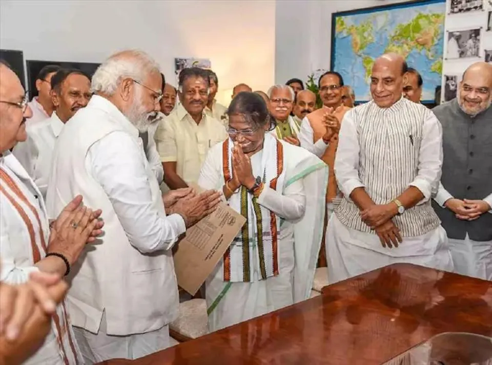 দেশের নয়া রাষ্ট্রপতি দ্রৌপদী মুর্মুকে অভিনন্দন জানালেন প্রতিরক্ষামন্ত্রী