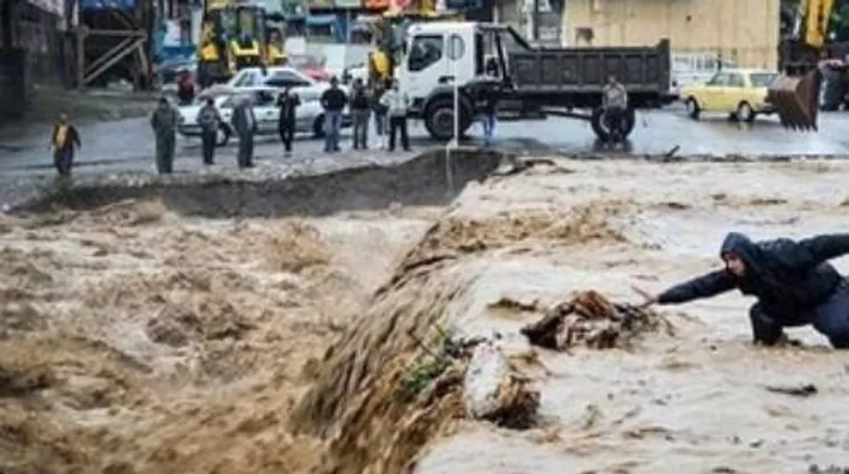 ইরানে বন্যায় অর্ধশতাধিক মানুষের মৃত্যু