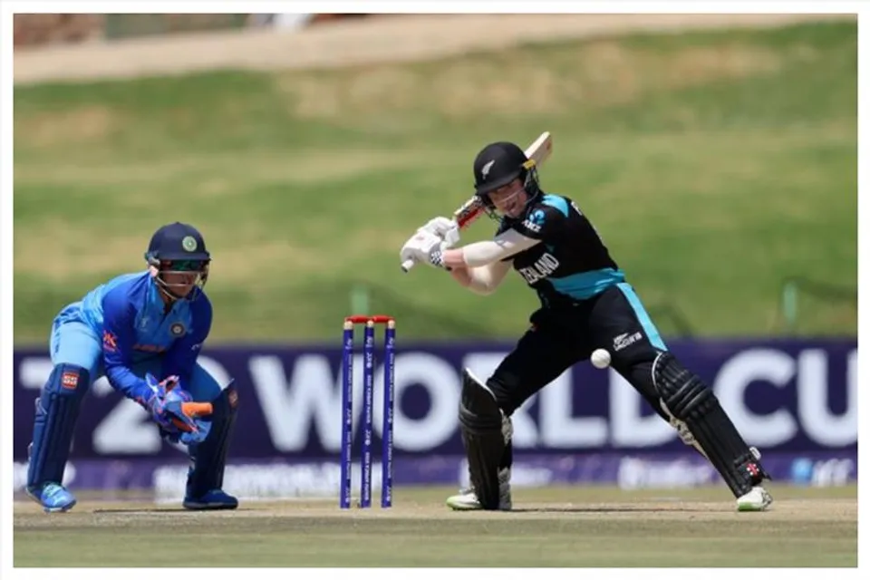 টি-২০ বিশ্বকাপ ফাইনালের দোরগোড়ায় ভারত