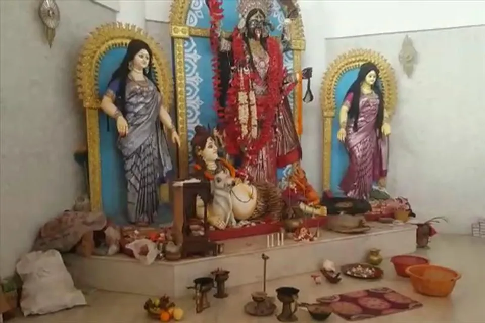 কালীপুজো ও দীপাবলিকে ঘিরে বাংলাদেশেও প্রস্তুতি তুঙ্গে