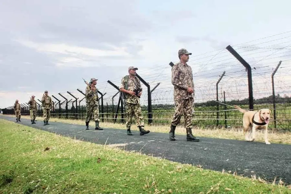 বিএসএফের গুলিতে মৃত্যু পাচারকারীর