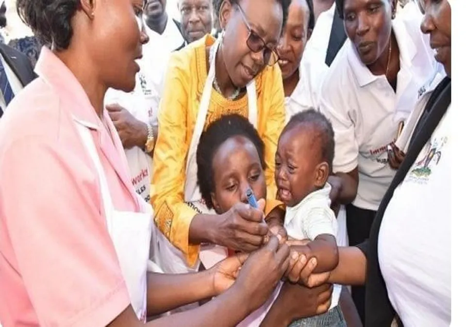 ১২.৯ মিলিয়ন পোলিও টিকার ডোজ পেল উগান্ডা