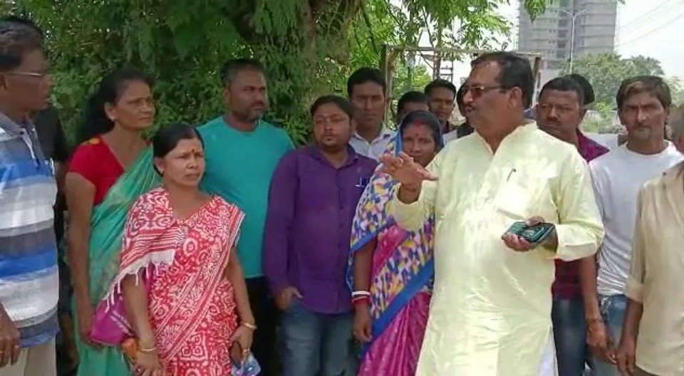 দুর্গাপুরে তৃণমূল সিন্ডিকেট বাহিনীর দাদাগিরির অভিযোগ