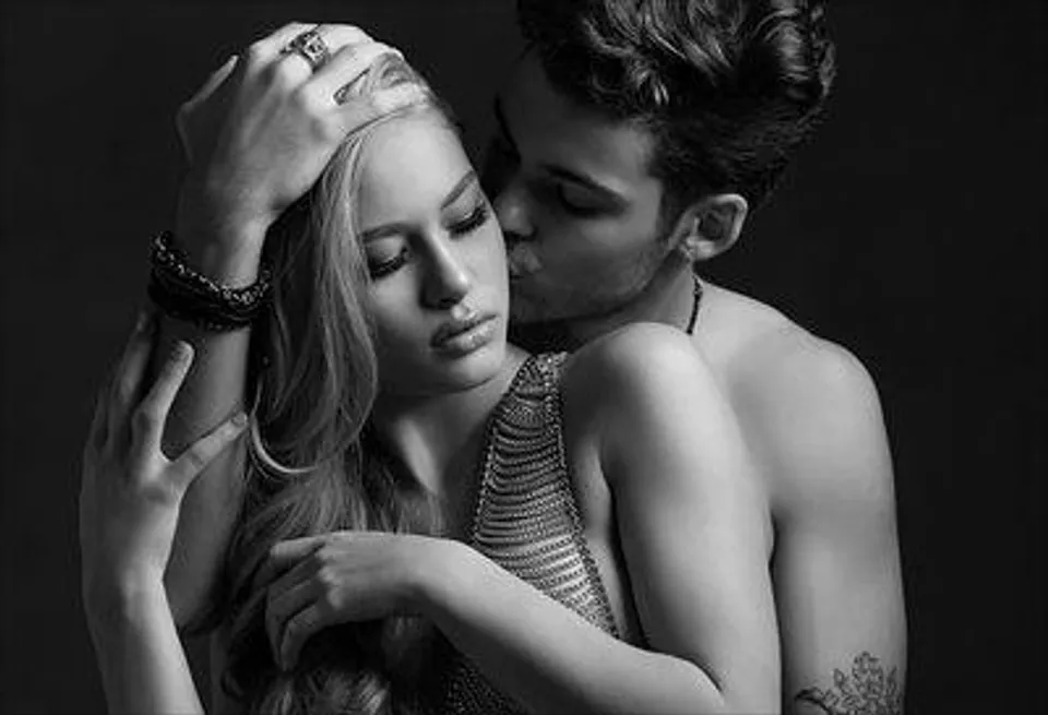 খুব সহজেই নিজেকে বিছানার রাজা করুন